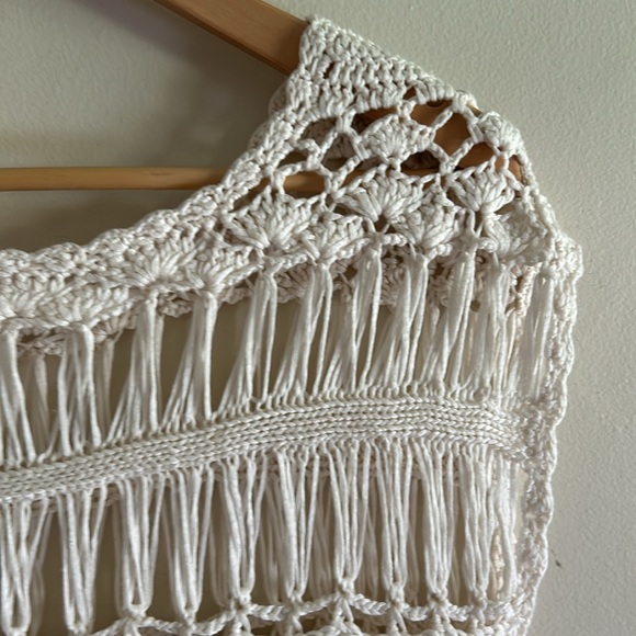 Candie’s Cream Chrochet Boho Crop Soft Shirt Size Small - Picture 3 of 5